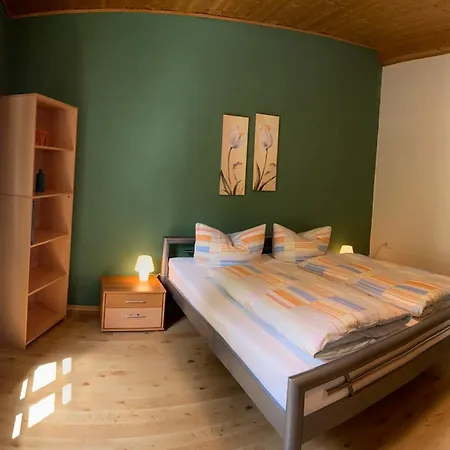 Penzion Moselurlaub Im Ferienweinhaus Koch